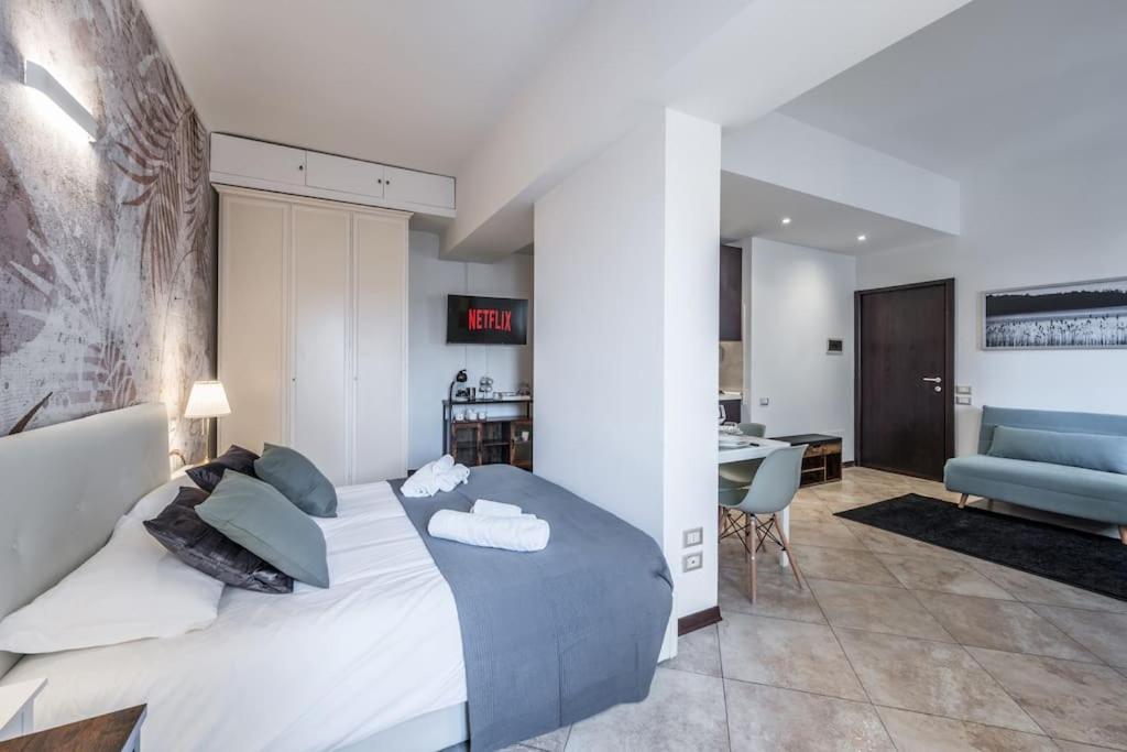 Apartamento Sotto Le Due Torri 5* Bolonia Exterior foto